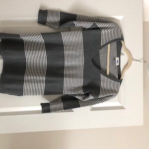 Cotton, grey:white v neck sweater